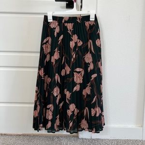 Pleated Midi Skirt